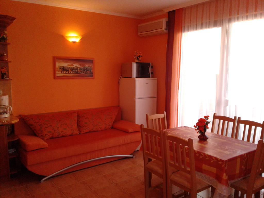 Balaton Wellness Apartman ชิโอฟก ภายนอก รูปภาพ
